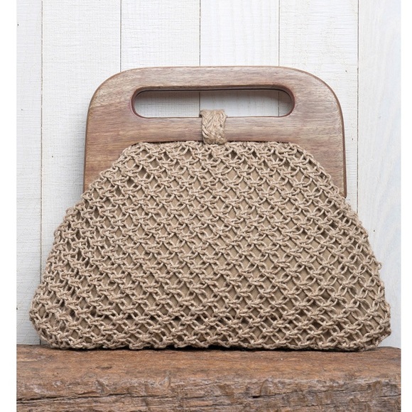 Lovestich Crochet Wood Clutch - Picture 2 of 6